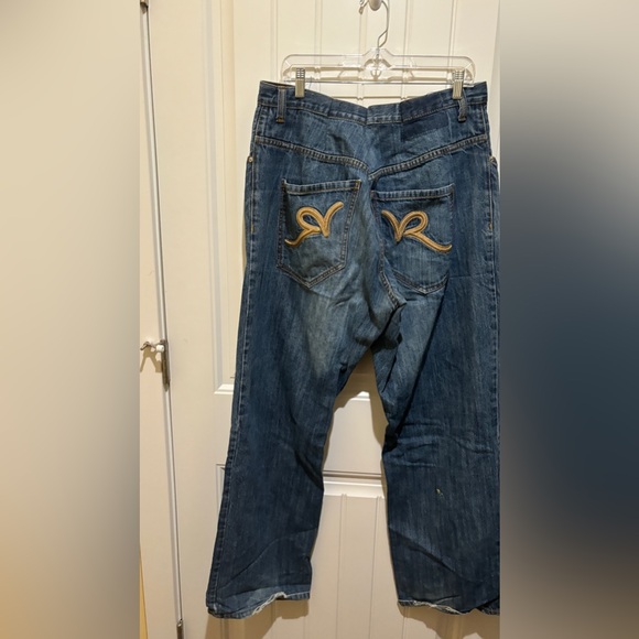 Rocawear jeans - Picture 3 of 6